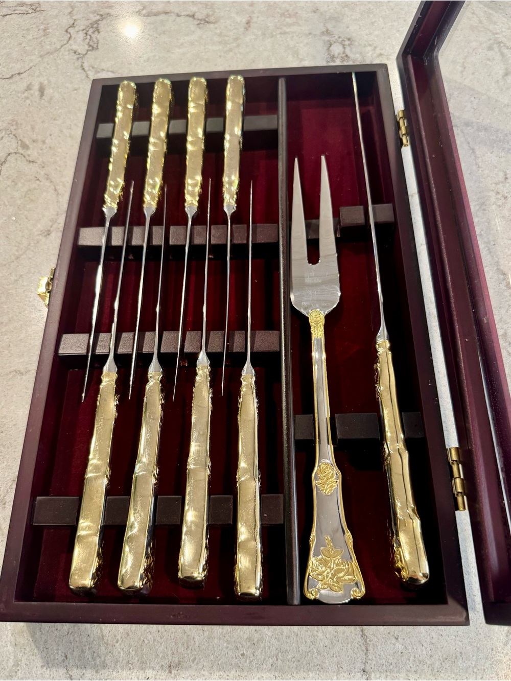 Royal Albert Old Country Roses 10 Piece Steak Knives & Carving Set Gold Plated